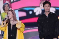 娱乐圈吃瓜群众直播视频,娱乐圈吃瓜群众带你探秘明星幕后故事